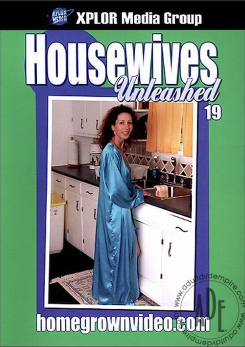 Housewives Unleashed 19